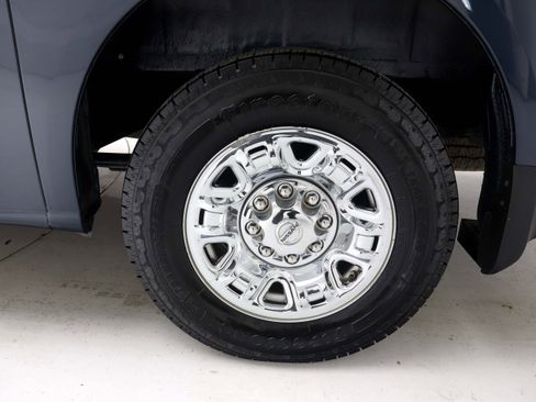 Used 2016 Nissan NV 3500 SL RWD image 28