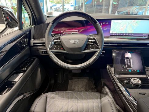 New 2026 Cadillac Escalade IQL Sport 1 w/ LPO, ONYX Package AWD/4WD image 30