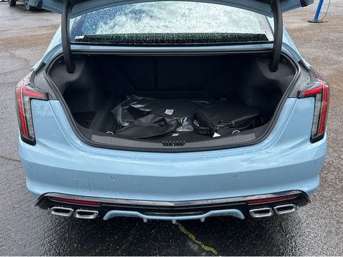 New 2026 Cadillac CT5 V RWD image 31