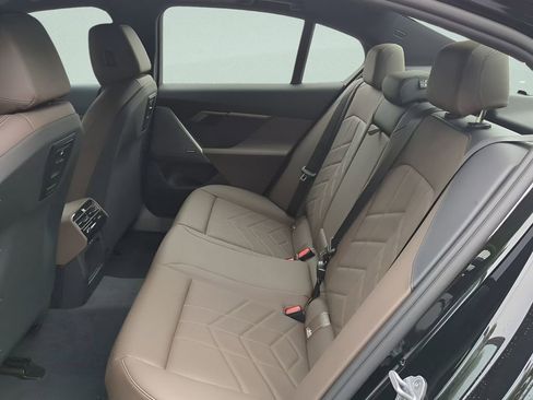 New 2025 BMW 530i w/ Premium Package image 13