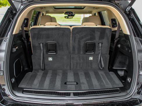 Used 2022 Jeep Grand Cherokee L Limited AWD/4WD image 28