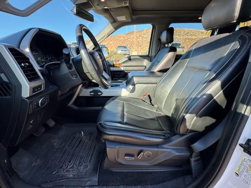 Used 2018 Ford F150 Lariat w/ Equipment Group 502A Luxury image 9