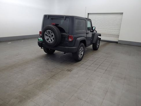 Used 2016 Jeep Wrangler Rubicon w/ Power Convenience Group AWD/4WD image 9