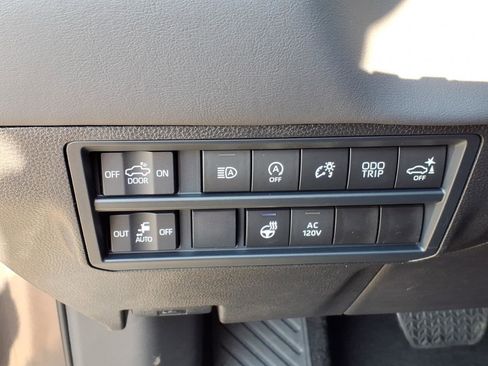 New 2026 Toyota Tundra Platinum AWD/4WD image 11