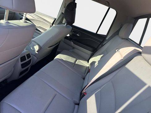 Used 2019 Honda Ridgeline RTL image 16