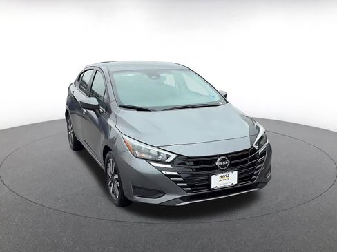 Used 2025 Nissan Versa SV FWD image 3