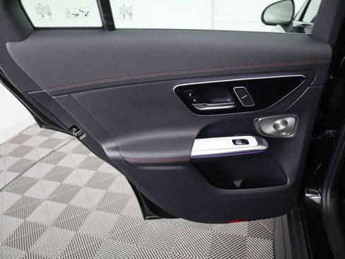 Certified 2025 Mercedes-Benz GLC 43 AMG 4MATIC image 28