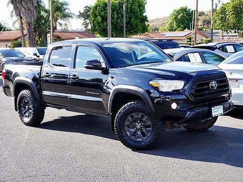 Used 2021 Toyota Tacoma SR5 w/ Trail Edition AWD/4WD image 3