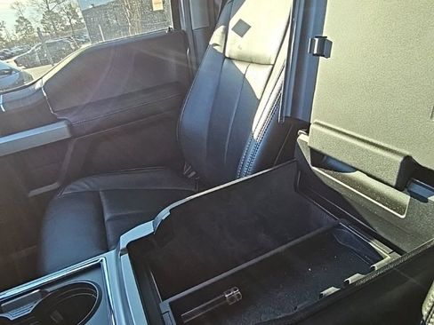 Used 2020 Ford F250 Lariat image 29