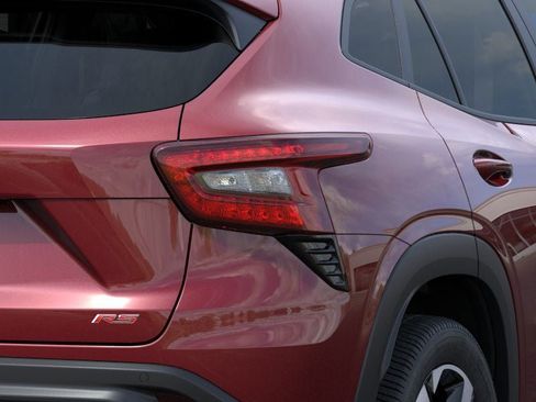New 2025 Chevrolet Trax RS w/ Driver Confidence Package image 11