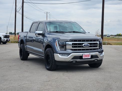 Used 2023 Ford F150 Lariat w/ Equipment Group 502A High AWD/4WD image 3
