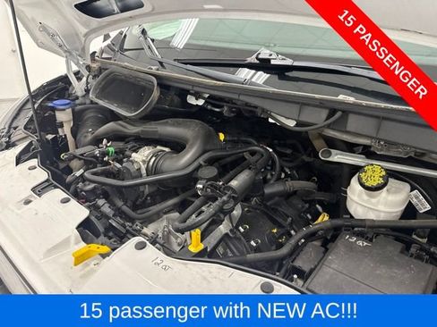 Used 2023 Ford Transit 350 XLT RWD image 38