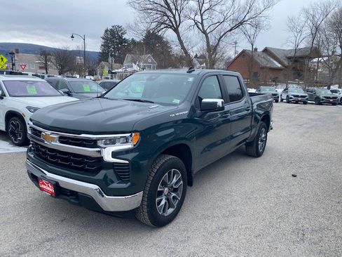 New 2026 Chevrolet Silverado 1500 LT image 3