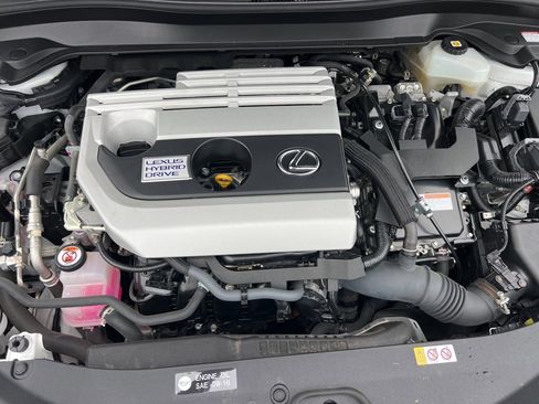 Used 2022 Lexus UX 250h 250h Base image 12