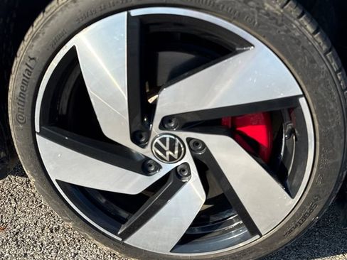 Used 2022 Volkswagen GTI S FWD image 13