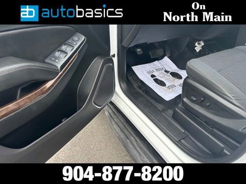 Used 2019 Chevrolet Tahoe 2WD image 16