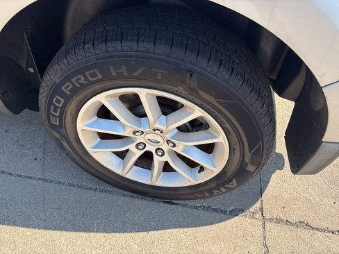 Used 2013 Ford Edge Limited AWD/4WD image 7