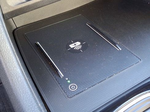 Used 2023 Honda Pilot Touring image 26