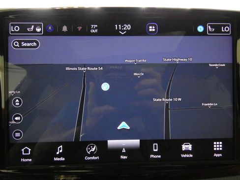 Used 2024 Chrysler Pacifica Pinnacle FWD image 13