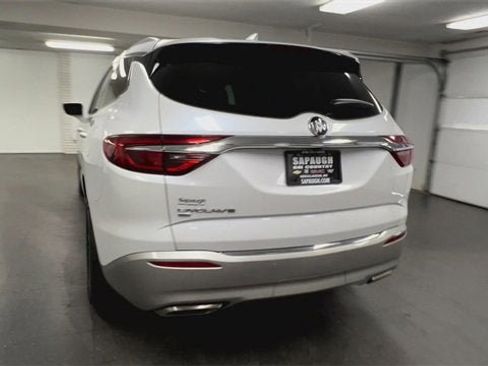 Certified 2021 Buick Enclave Essence w/ Sound and Sites Package image 7