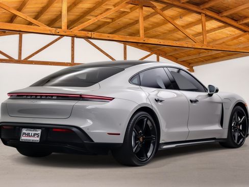 Used 2024 Porsche Taycan RWD image 5