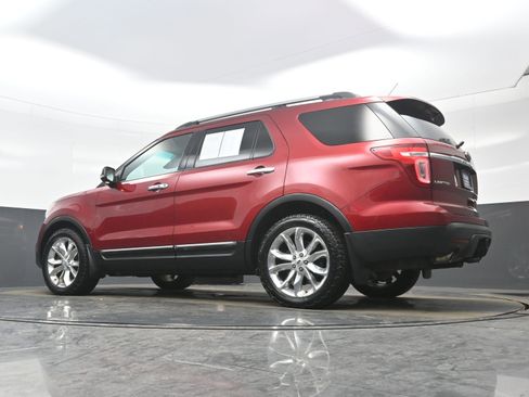 Used 2014 Ford Explorer Limited w/ Equipment Group 302A image 29