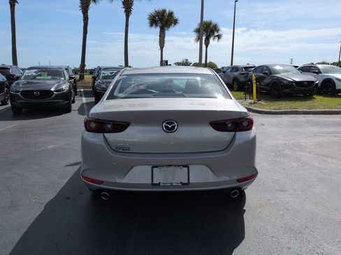 New 2026 MAZDA MAZDA3 2.5 S Sedan w/ Preferred Pkg FWD image 5