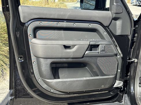 New 2026 Land Rover Defender 110 S AWD/4WD image 18