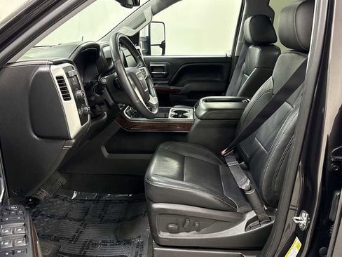 Used 2015 GMC Sierra 1500 SLT w/ SLT Crew Cab Value Package image 13