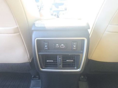 Used 2021 Nissan Murano SL w/ SL Moonroof Package AWD/4WD image 14
