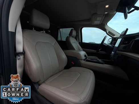 Used 2024 Ford Expedition Max Limited RWD image 24