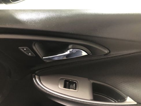 Used 2023 Chevrolet Malibu LT image 14