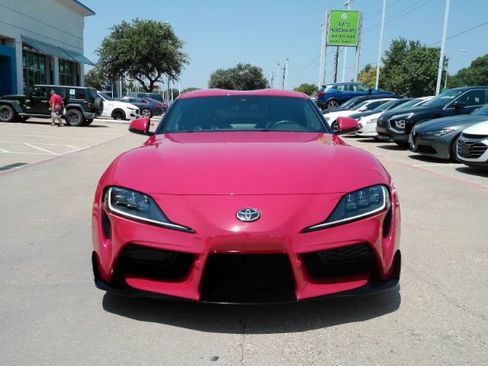 Used 2020 Toyota Supra Launch Edition w/ Driver Assist Package RWD image 2