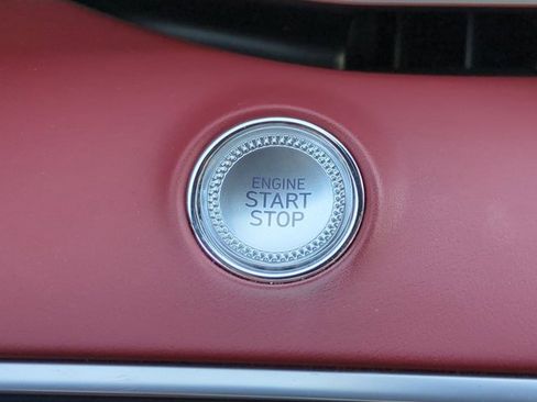 Used 2023 Genesis GV70 2.5T w/ Sport Prestige Package image 28