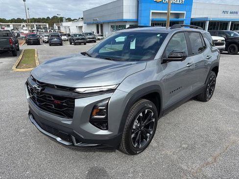 New 2026 Chevrolet Equinox RS w/ Convenience Package III FWD image 2