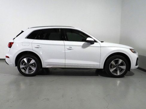 Used 2024 Audi Q5 Premium Plus w/ Premium Plus Package image 5