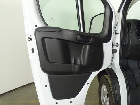 Used 2023 RAM ProMaster 1500 w/ Premium Appearance Group image 14