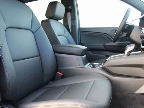 New 2026 GMC Canyon Elevation w/ Convenience Package image 20