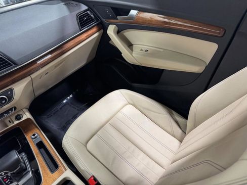 Certified 2023 Audi Q5 2.0T Premium w/ Convenience Package AWD/4WD image 30