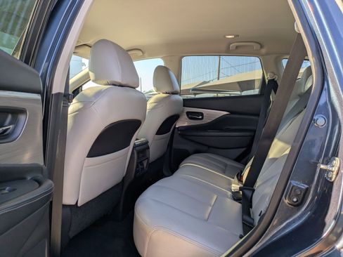Used 2017 Nissan Murano S w/ Navigation Package image 14