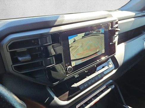 Used 2025 Toyota Tundra SR image 12