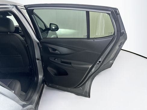 Used 2025 Buick Envista Preferred FWD image 29
