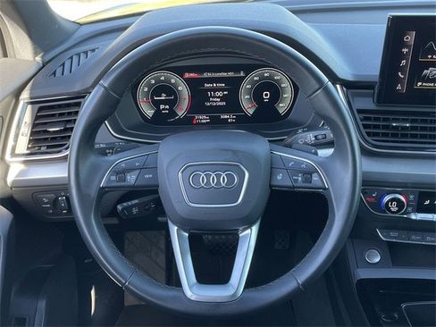Used 2025 Audi Q5 2.0T Premium image 12