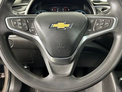Used 2022 Chevrolet Malibu LS w/ Driver Confidence Package II FWD image 23