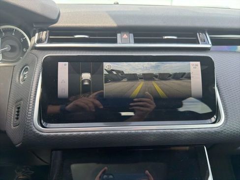 Used 2022 Land Rover Range Rover Velar S image 21