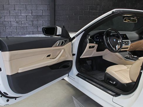 Used 2023 BMW 430i Convertible w/ Premium Package RWD image 34