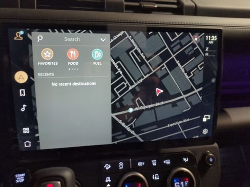 New 2026 Land Rover Defender 130 X-Dynamic SE AWD/4WD image 20