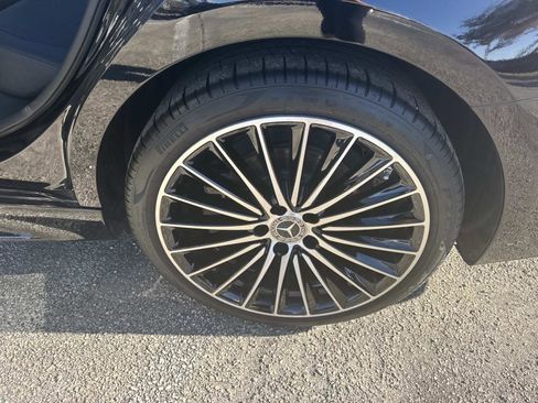 Used 2024 Mercedes-Benz C 300 Sedan w/ AMG Line w/ Night Package image 10