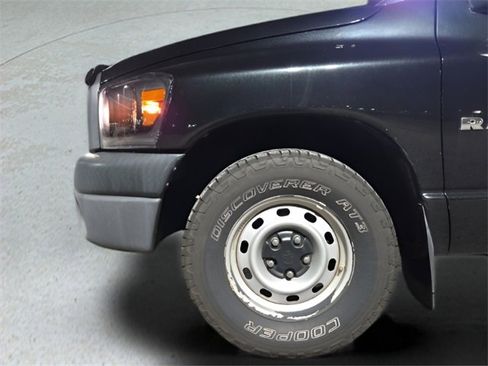 Used 2008 Dodge Ram 1500 Truck ST image 29