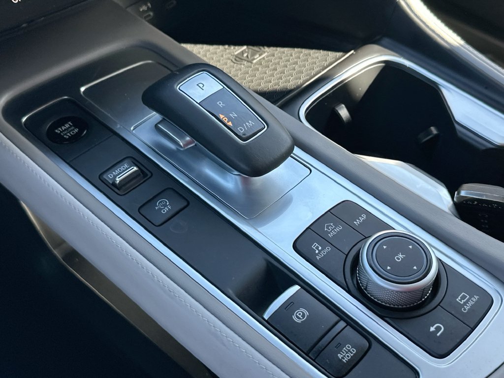 Used 2026 INFINITI QX60 Luxe FWD image 16